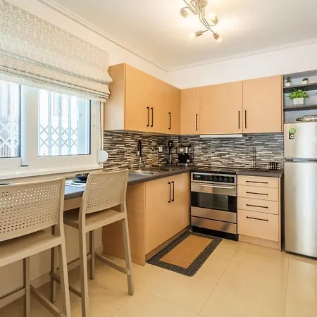 Lime - Cozy Gem With Private Parking * カラマタ