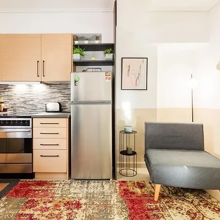 Lime - Cozy Gem With Private Parking