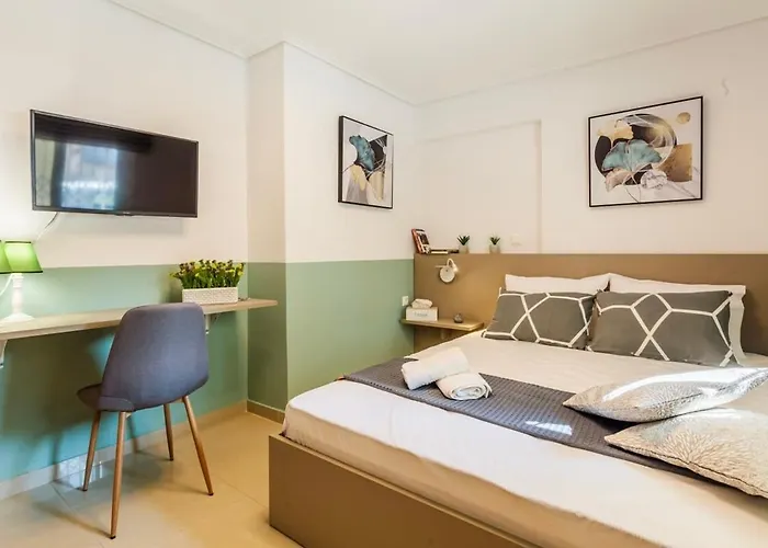 Σπίτι διακοπών Lime - Cozy Gem With Private Parking Καλαμάτα