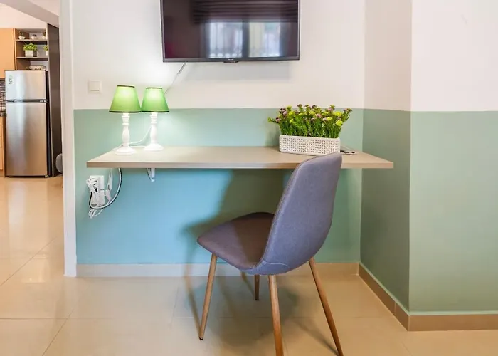 Lime - Cozy Gem With Private Parking Σπίτι διακοπών