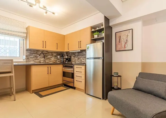 Lime - Cozy Gem With Private Parking *